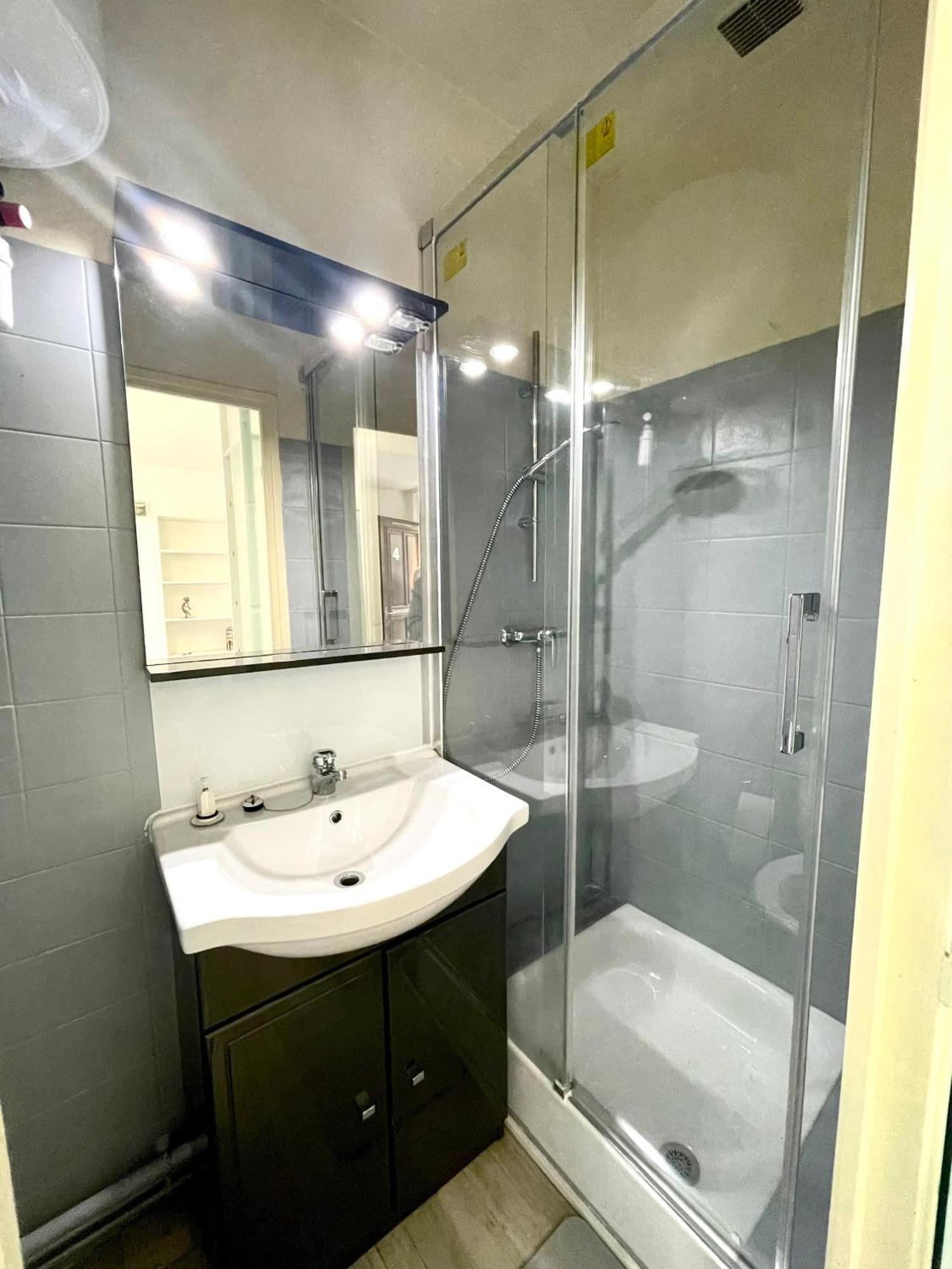 Studio Moderne Le Perreux Sur Marne 17M² Exterior photo